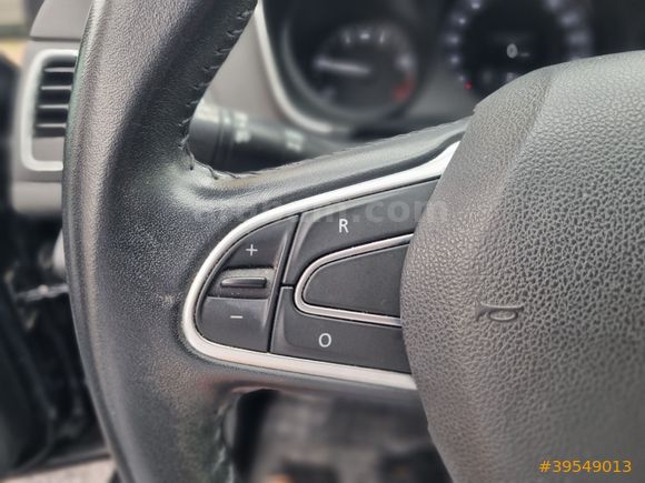 ORCAN MOTORS dan 2018 Megane 1.5 DCI Touch EDC