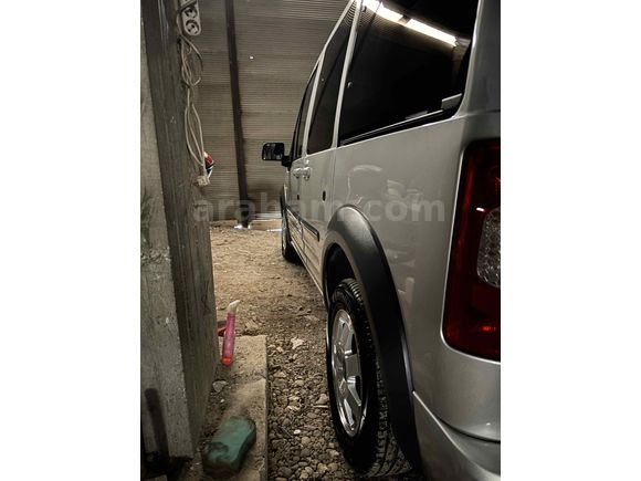 Sahibinden Ford Tourneo Connect 110PS 2013 Model 