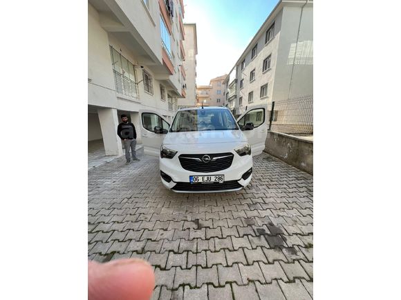 Sahibinden Opel Combo 1.5 CDTI Ultimate 2024 Model  14.360 km Beyaz