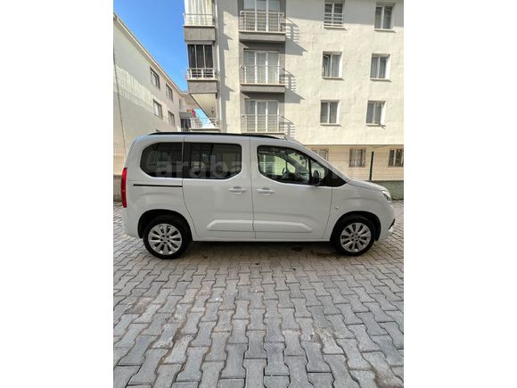 Sahibinden Opel Combo 1.5 CDTI Ultimate 2024 Model  14.360 km Beyaz