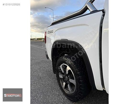 ST MOTORS Amarok 2.0 TDI 4x4