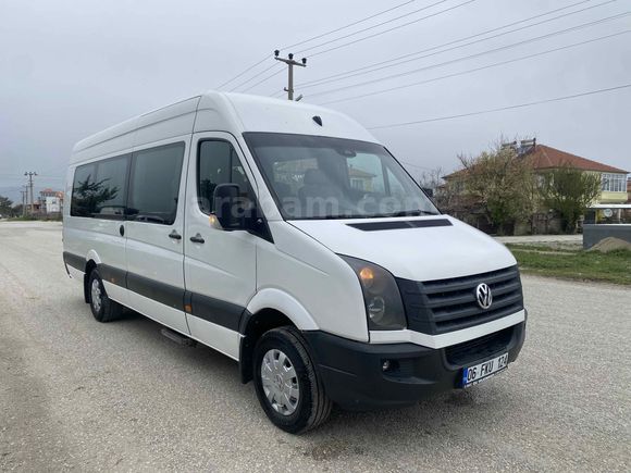 Galeriden Volkswagen Crafter Okul 
2016 model 19+1 alman paket Araç Denizli Çivril de