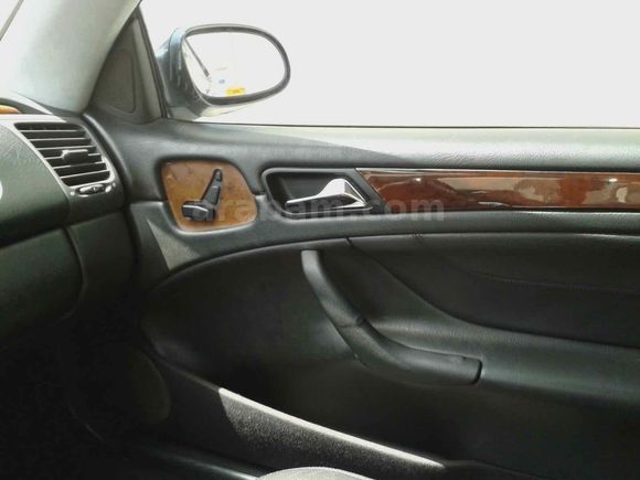 Sahibinden Mercedes - Benz CLK 200 Elegance 2000 Model 
