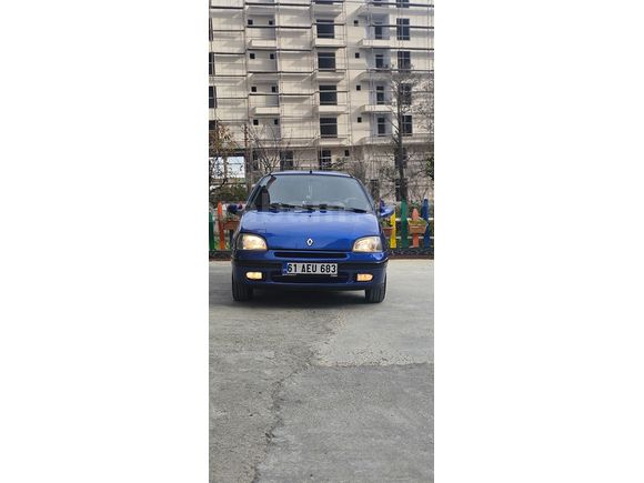 Sahibinden Renault Clio 1.4 RN 1998 Model 