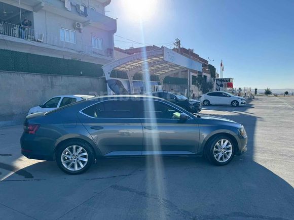 Sahibinden Skoda SuperB 1.6 TDI Style 2017 Model 