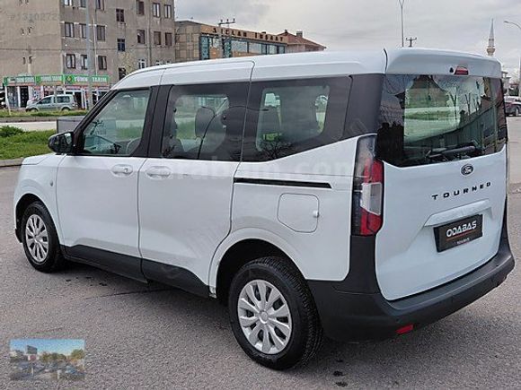 2024 Ford Tourneo Courier 1.5 Deluxe 42 Bin Km