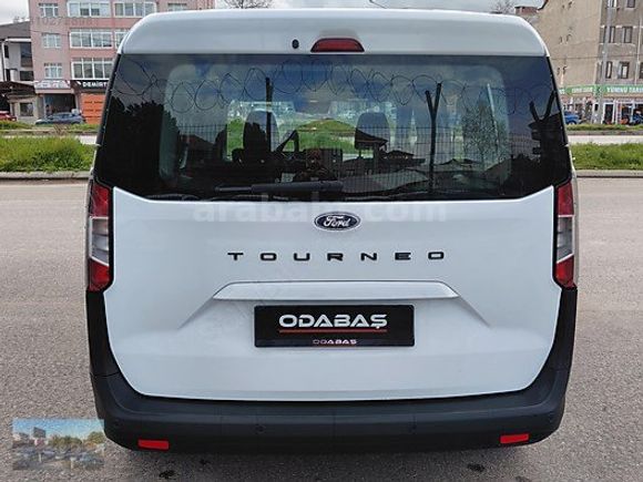 2024 Ford Tourneo Courier 1.5 Deluxe 42 Bin Km