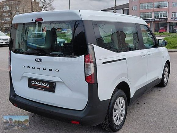 2024 Ford Tourneo Courier 1.5 Deluxe 42 Bin Km