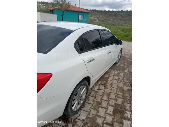 Sahibinden Honda Civic 1.6i VTEC Eco Premium 2014 Model