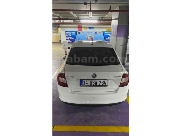 Sahibinden Skoda Rapid 1.0 TSI GreenTec Style 2018 Model İstanbul