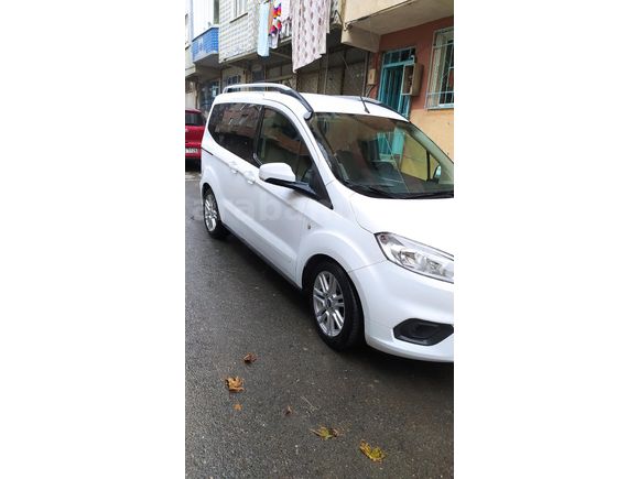 Sahibinden Ford Tourneo Courier 1.5 TDCi Titanium 2021 Model