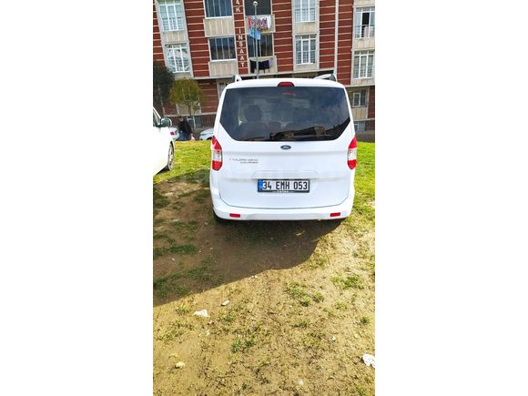 Sahibinden Ford Tourneo Courier 1.5 TDCi Titanium 2021 Model