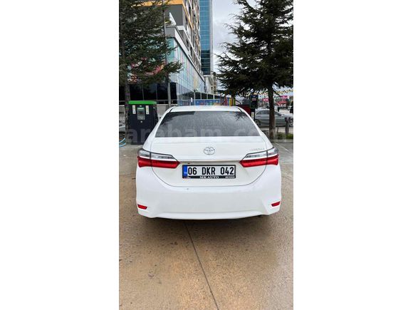 Sahibinden Toyota Corolla 1.4 D-4D Advance 2017 Model 