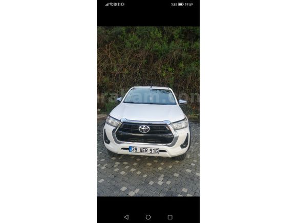 Sahibinden Toyota Hilux 2.4 D-4D 4x2 Adventure 2022 Model