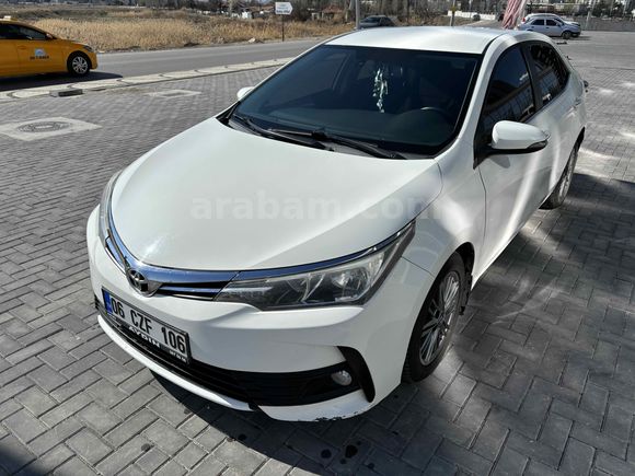SAHİBİNDEN TEMİZ BAKIMLI 2018 MODEL MAKYAJLI COROLLA