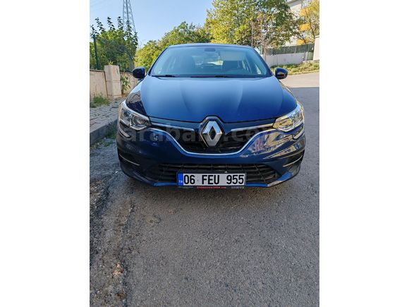 Sahibinden Renault Megane 1.3 TCe Touch 2023 Model