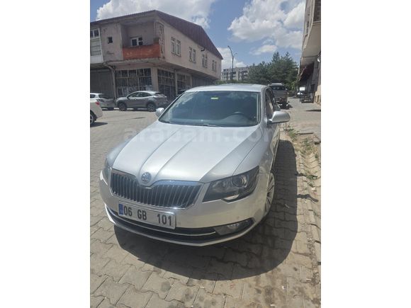 Sahibinden Skoda SuperB 1.6 TDI Prestige 2013 Model