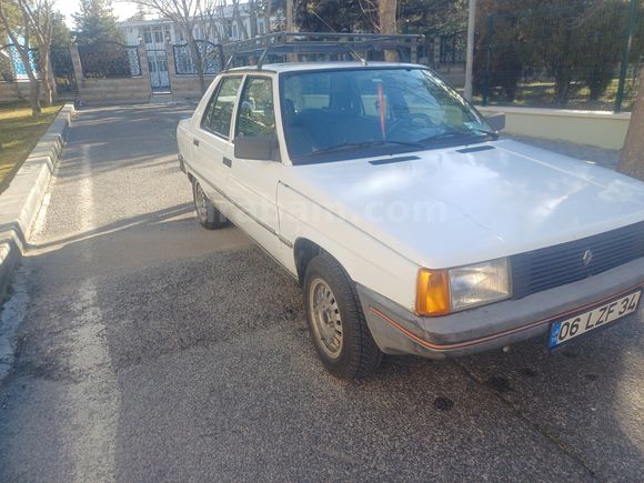 Sahibinden Renault R 9 1.4 Broadway 1993 Model 