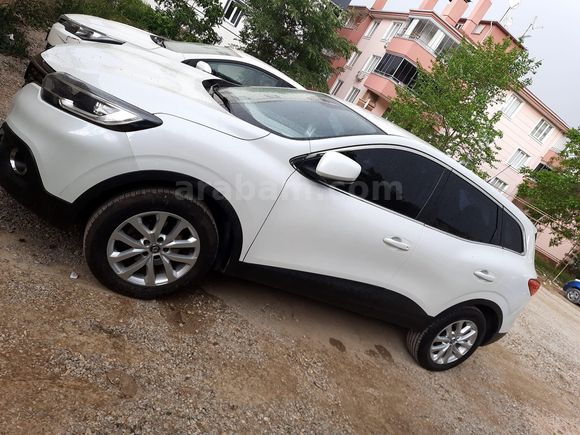 Sahibinden Renault Kadjar 1.2 TCe Touch 2015 Model