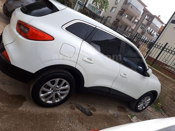 Sahibinden Renault Kadjar 1.2 TCe Touch 2015 Model