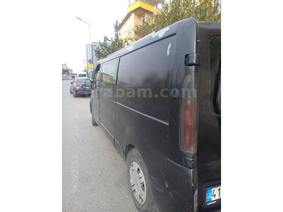 Sahibinden Renault Trafic 1.9 DCI Grand Confort 2006 Model  342.000 km Siyah