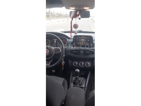 Sahibinden Fiat Egea 1.4 Fire Easy Plus 2022 Model  68.000 km Beyaz
