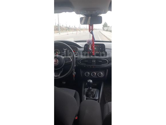 Sahibinden Fiat Egea 1.4 Fire Easy Plus 2022 Model  68.000 km Beyaz