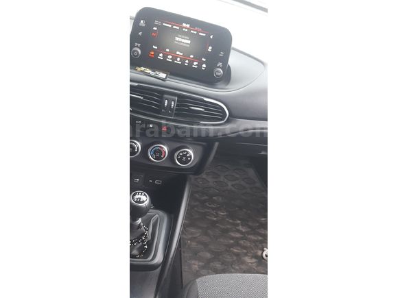 Sahibinden Fiat Egea 1.4 Fire Easy Plus 2022 Model  68.000 km Beyaz