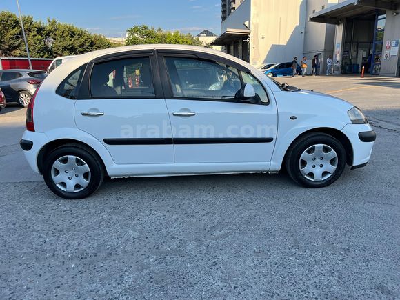 Sahibinden Tertemiz Değişensiz Citroen C3 1.4 HDi X Furio 2010 Model 