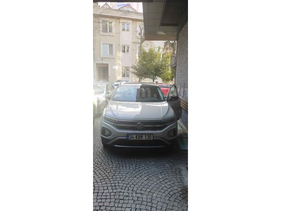 Sahibinden Volkswagen T-Roc 1.5 TSI Style 2024 Model 
