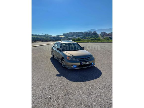 Sahibinden Honda Civic 1.6i VTEC ES 2005 Model 