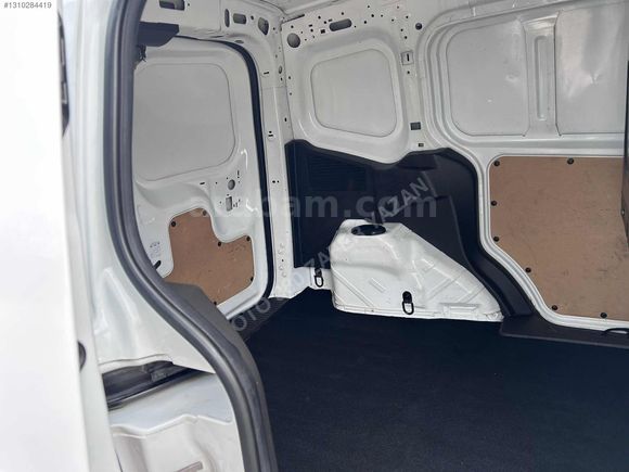 GALERİ OTO 380 DEN 114 BİN KMDE FORT COURYER PANELVAN