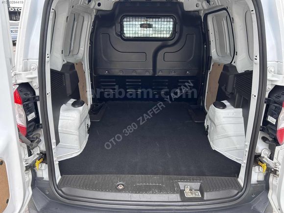 GALERİ OTO 380 DEN 114 BİN KMDE FORT COURYER PANELVAN