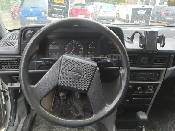 Sahibinden Opel Kadett 1.3 1988 Model