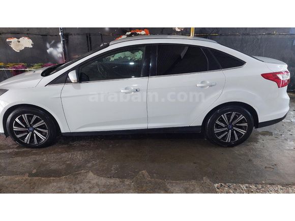 Sahibinden Ford Focus 1.6 TDCi Titanium 2013 Model