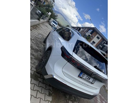 Sahibinden Volkswagen Tiguan 1.5 TSI Elegance 2024 Model 