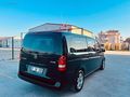 Mercedes ViTo2018 9+1