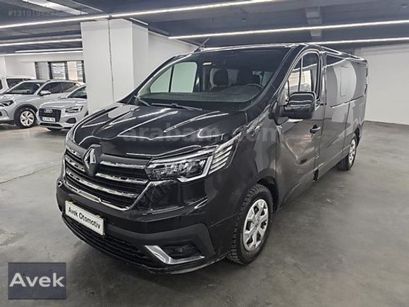 AVEK OTOMOTİV'DEN ORJİNAL RENAULT TRAFIC 8+1 GRAND CONFORT