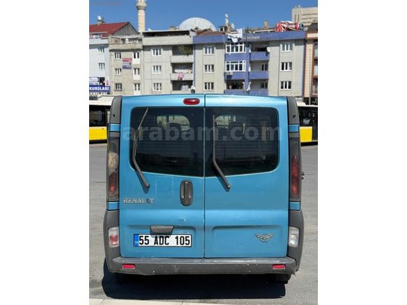 2004 trafik multix 1.9 docı baz 6 m 3 confort