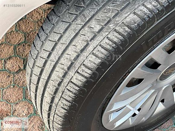 2015 MODEL 1.5 185 BİN KM DE FORD COURİER ÇİFT SÜRGÜ