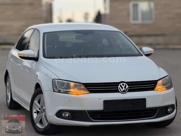 2014 VW JETTA 1.6 TDİ MANUEL COMFORTLİNE HATASİZ