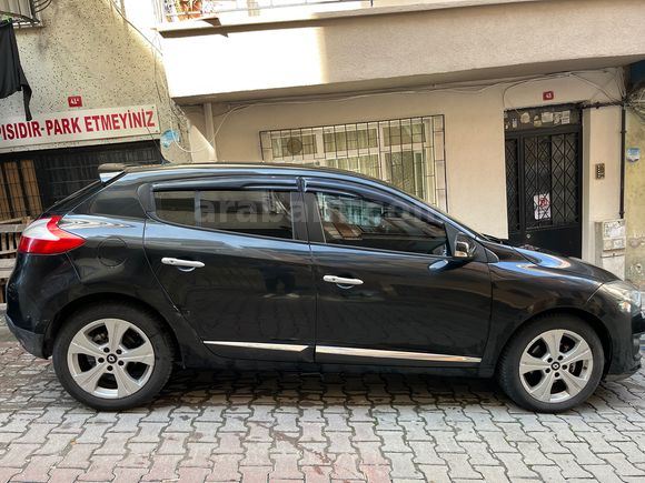 Sahibinden Renault Megane 1.5 dCi Touch 2014 Model 