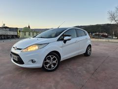 Sahibinden Ford Fiesta 1.4 TDCi Titanium X 2012 Model  233.000 km Beyaz