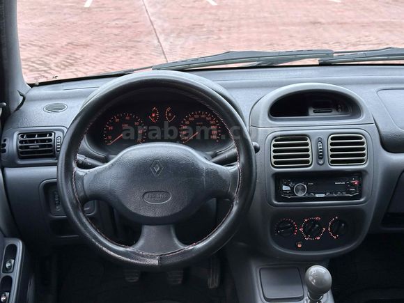 Renault Clio 1.4 RTA 2000 Model  248.000 km Mavi (metalik)