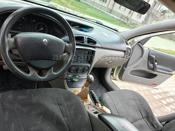 Sahibinden Renault Laguna 2 1.6 Expression 2002 Model