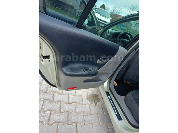 Sahibinden Renault Laguna 2 1.6 Expression 2002 Model