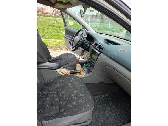 Sahibinden Renault Laguna 2 1.6 Expression 2002 Model