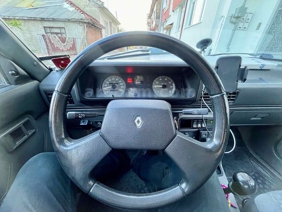 Sahibinden Renault R 9 1.4 Broadway RN 1998 Model 