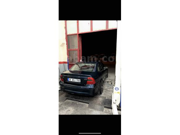 Sahibinden Opel Vectra 2.0 CDX 2000 Model 