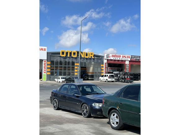 Sahibinden Opel Vectra 2.0 CDX 2000 Model 